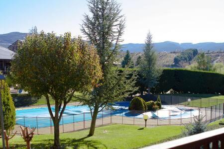 Apartamento El refugio de Caldegas Puigcerdà Exterior foto